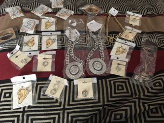 Fashion urban jewelry sold in a lot!!!!!