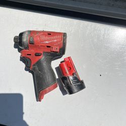 12v milwaukee impact drill 