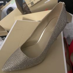 Michael Kors Women Pumps