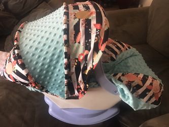 Custom made car seat set