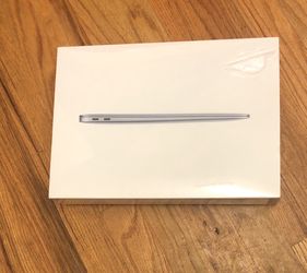 Brandnew MacBook Air 13” Early 2020