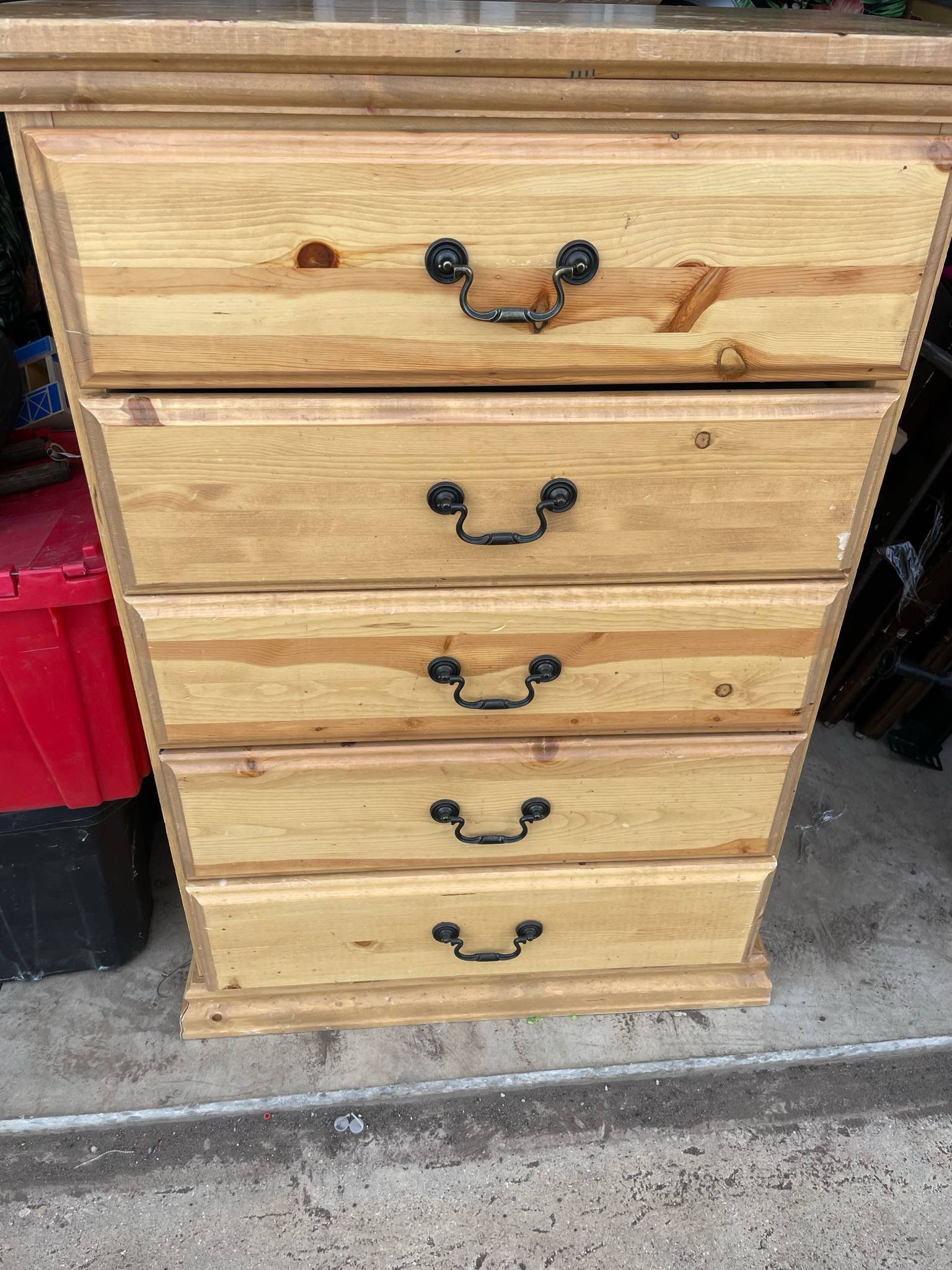 Dresser