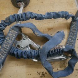 FallTech DuraTech 6FT Cable SRD  Self Retracting Device Line & SAFETY LINE ATTACHMENT  PRE OWNED . TESTED. IN A GOOD WORKING ORDER. 