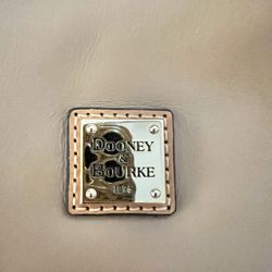 Dooney And Bourke Purse
