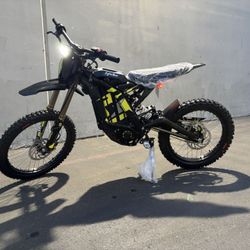 (NEW) 2025 Surron Light Bee X