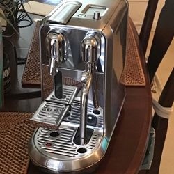 Breville Nespresso Creatista Plus espresso
