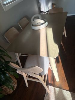 Table and 4 chairs