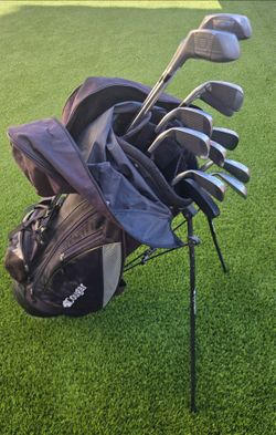 MIZUNO WINGS FULL GOLF SET STEEL SHAFTS and BAG
