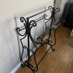 Blanket/ Towel Rack 
