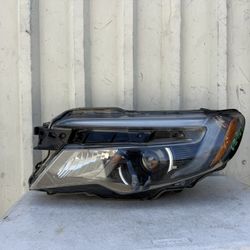 2016 2017 2018 2019 2020 2021 2022 HONDA PILOT HALOGEN headlight Headlamp Left Driver Side Lh Used Original OEM (SMALL CRACK)