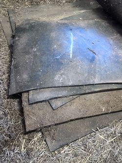 Horse stall mats