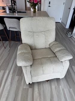 Swivel Recliner Chair with Vibration Massage & Lumbar Heating