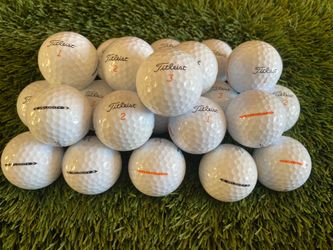 24 Titleist velocity golf ⛳️ balls