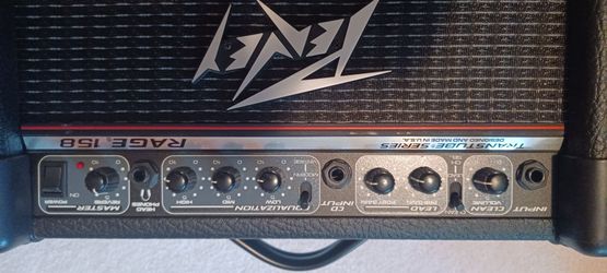 Peavy Electric guitar amp.