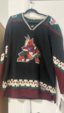 Arizona Coyotes Women’s Fanatics NHL Hockey Jersey