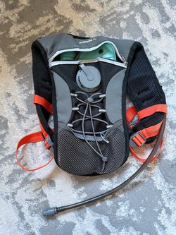 Avalanche Hydration Pack with Reservoir