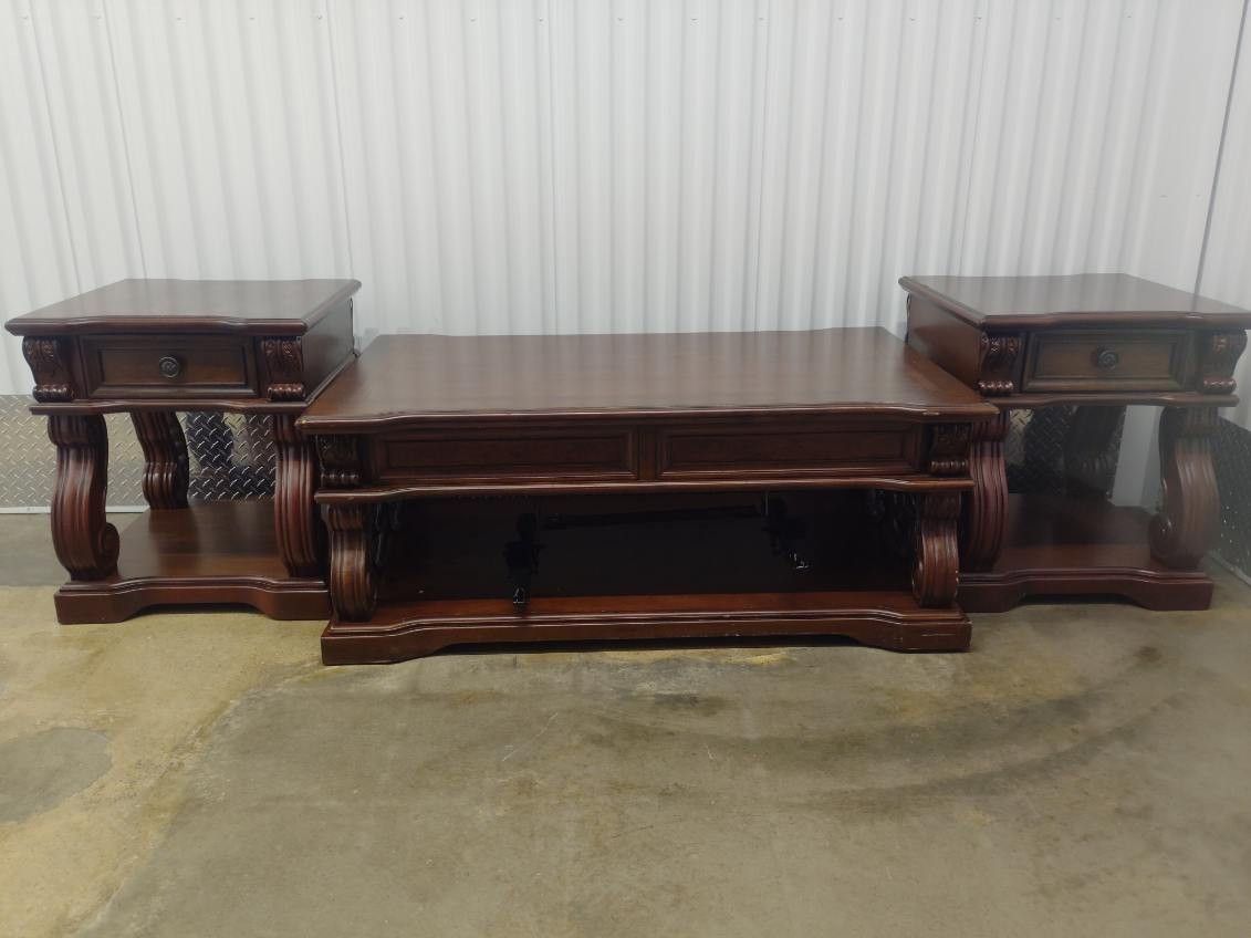 Solud Wood Lift Too Coffee Table & Two Matching End Tables