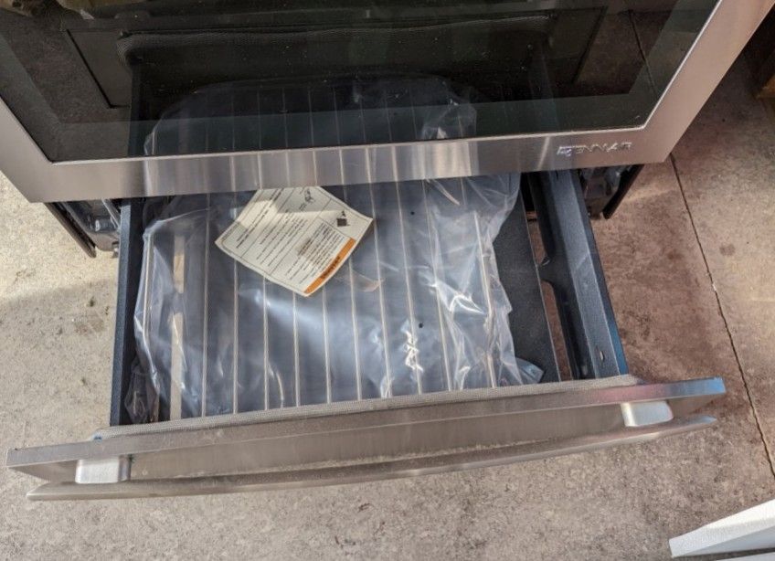 New 30" Jennair Gas Oven for Sale in Wadsworth, OH OfferUp