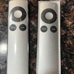 (2) Apple Remotes A1294 - NEW