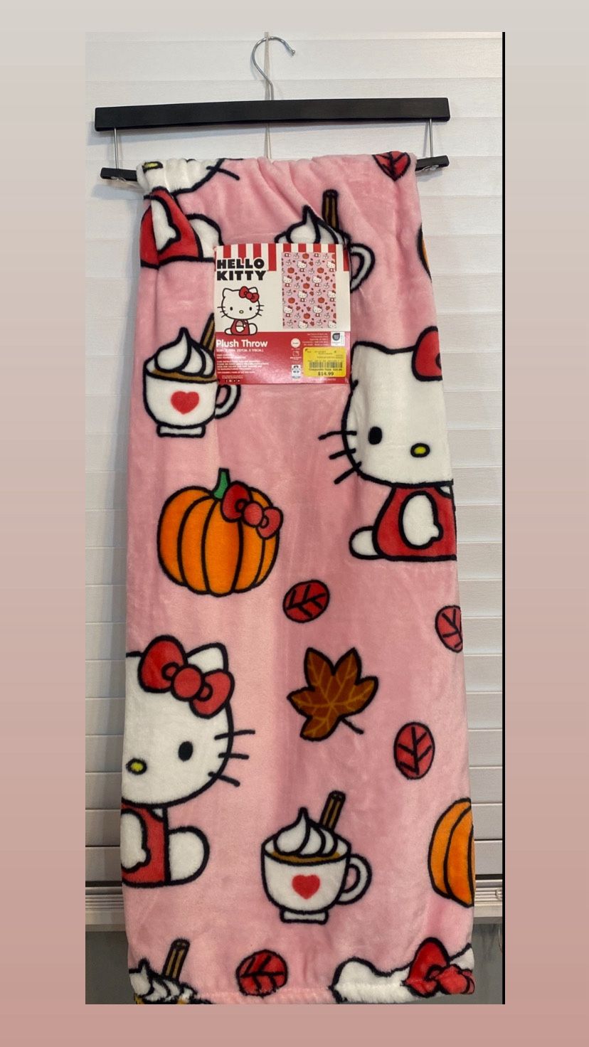 Hello Kitty Fall Latte Blanket