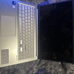 Asus Vivobook 17 FHD 17.3”
