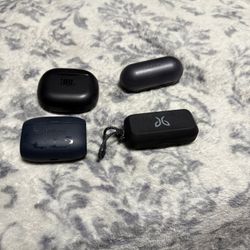 Earbuds 