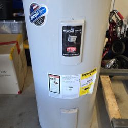 Hydrogen 30 Gallon Water Heater Unit 