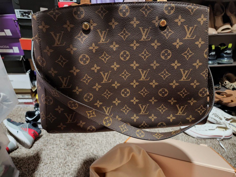 Louis Vuitton On-The-Go for Sale in Houston, TX - OfferUp
