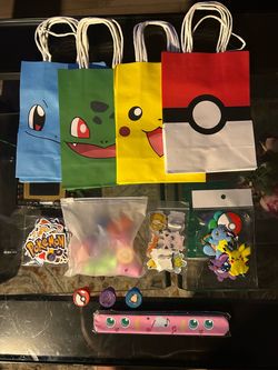 Pokémon Party Favor Set with Gift Bags