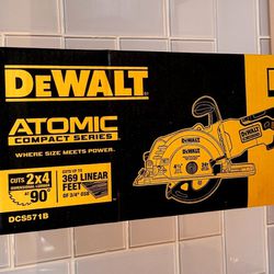 DeWalt Atomic 4-1/2" Circular Saw DCS571B