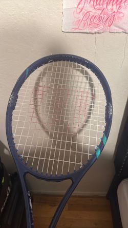 Tennis rackets price vary each item