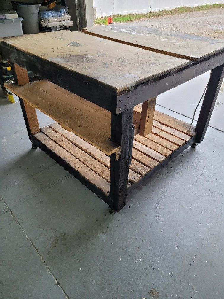 Rolling Work Table 51x45