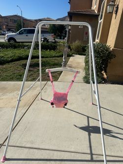 Baby bouncer