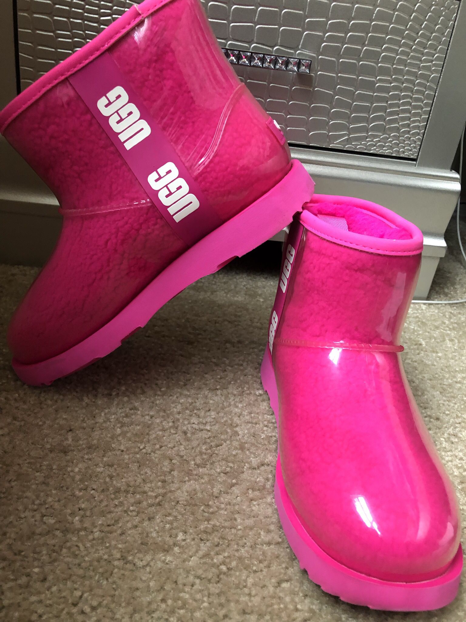 Ugg’s Water Proof Boots Size 4