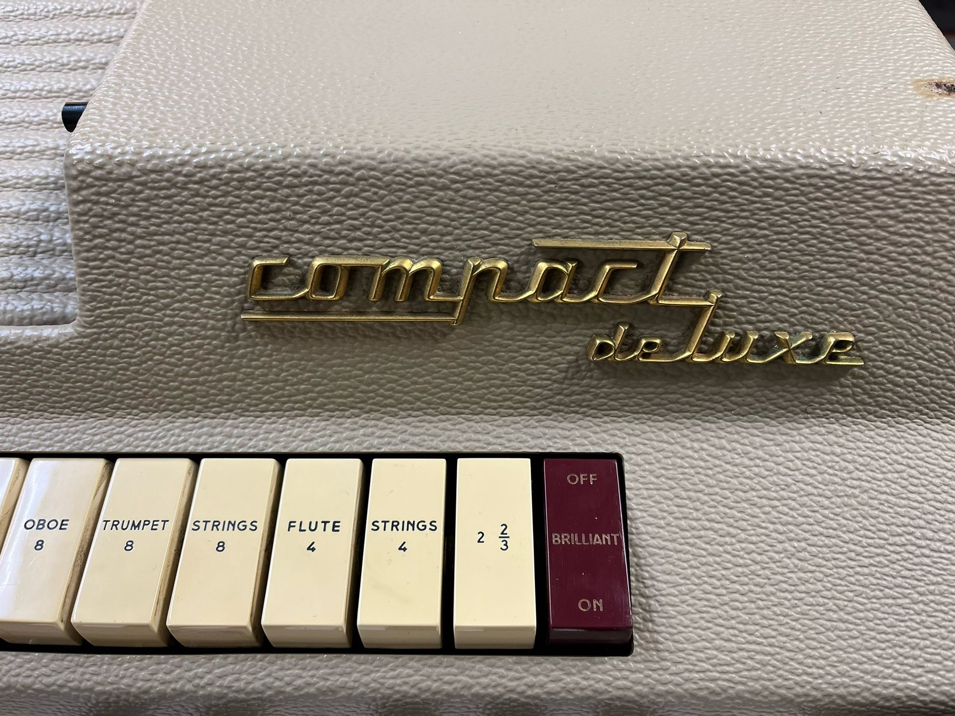 1968 Farfisa Compact Deluxe (Ken Rich)