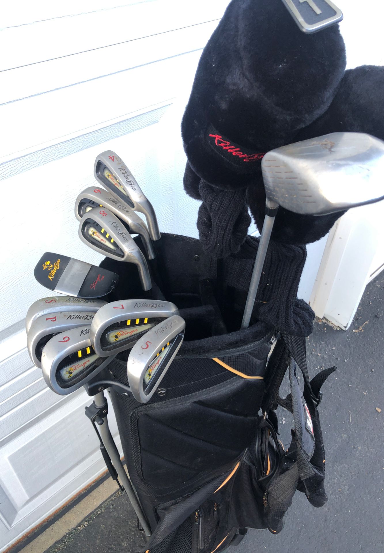 Ladies Killer Bee Full Set of Golf Clubs Including Woods and Putter