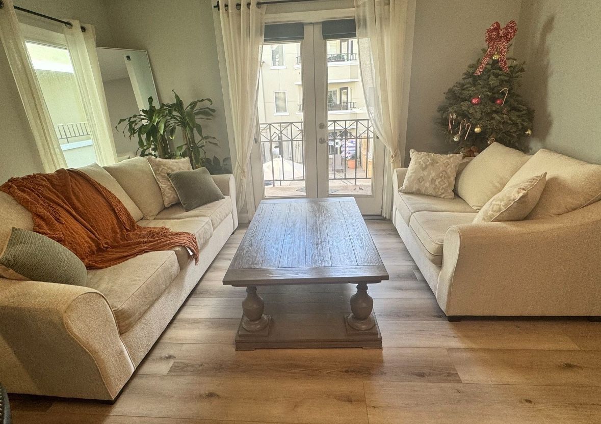 Sofa Set