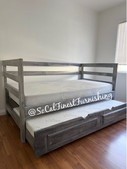 Twin daybed with mattress and trundle