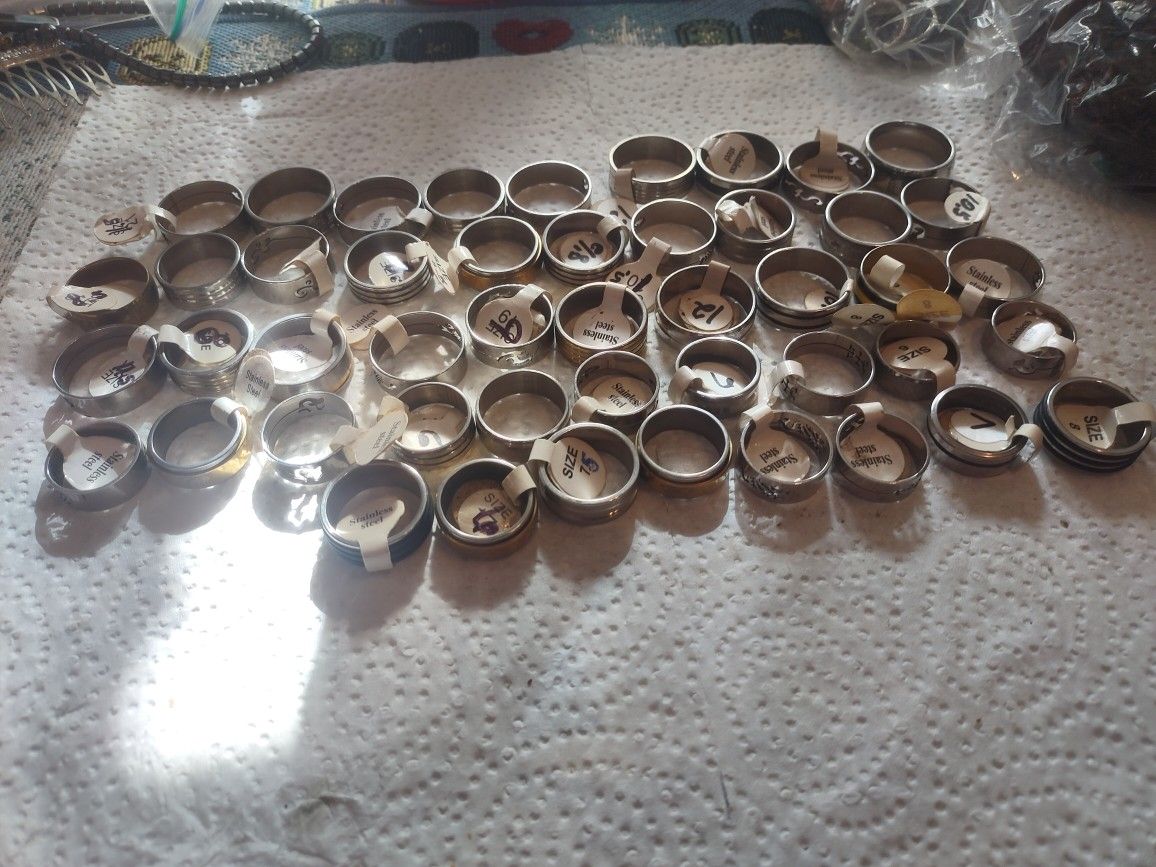 47 Different Stainless rings Different Sizes 6 To 12 .5