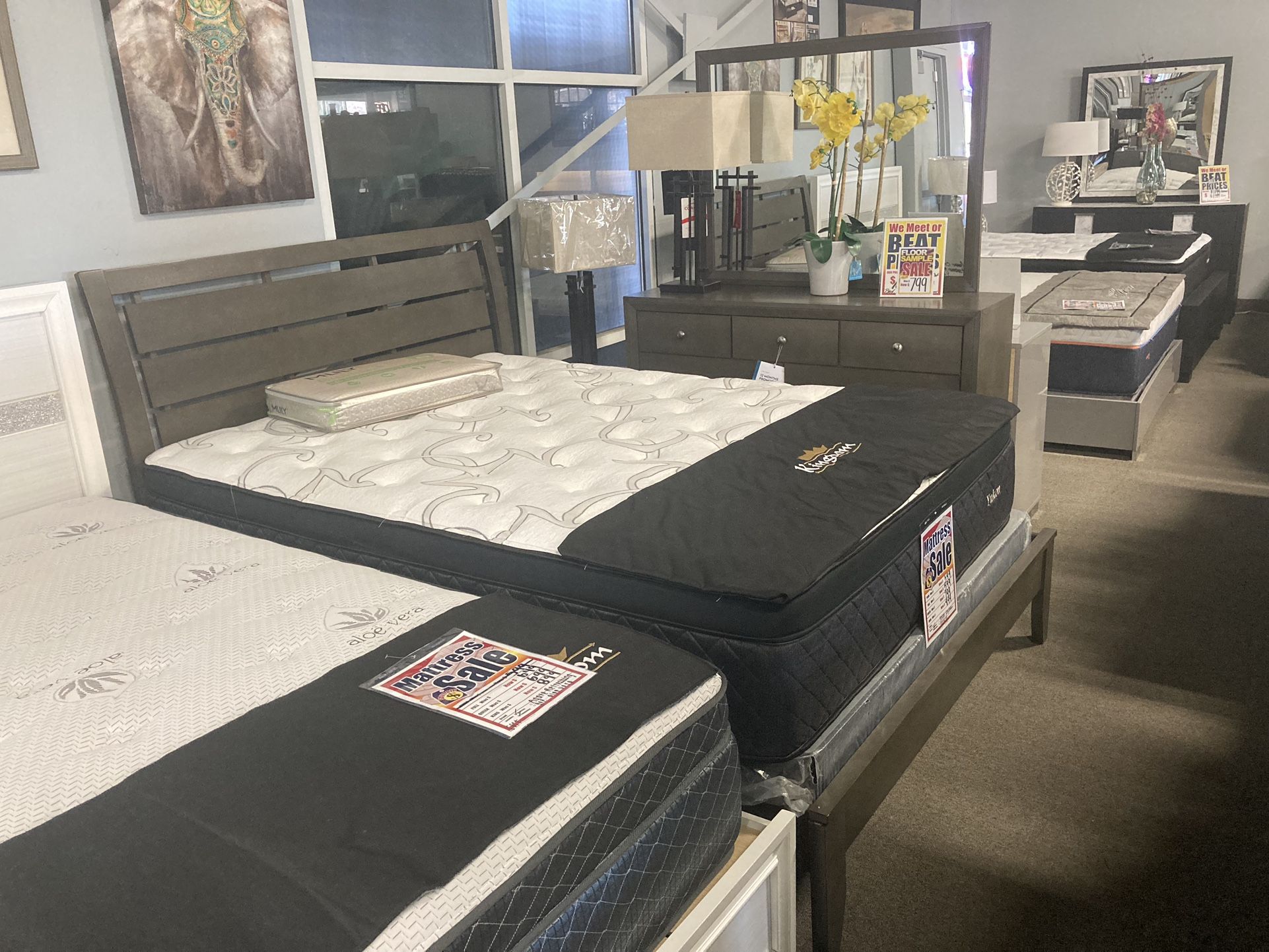Lovely Bedroom Set! $899! Easy Financing!,New Products : American Fashion Style Bags On Sale