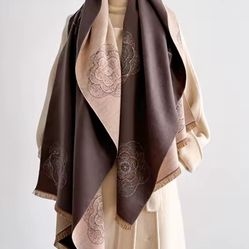 Large/Winter Brown/Cream 2-sided warm Flora Scarf Shawls for Women