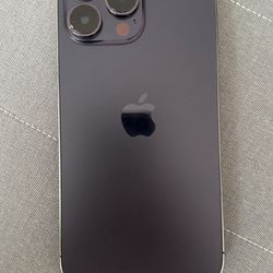 iPhone 14 Pro Purple