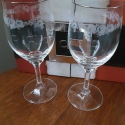 Haviland Crystal White Roses Etched Wine Glasses 7"