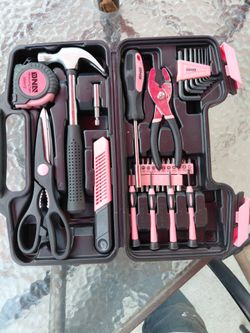 PINK WOMEN'S TOOL KIT
