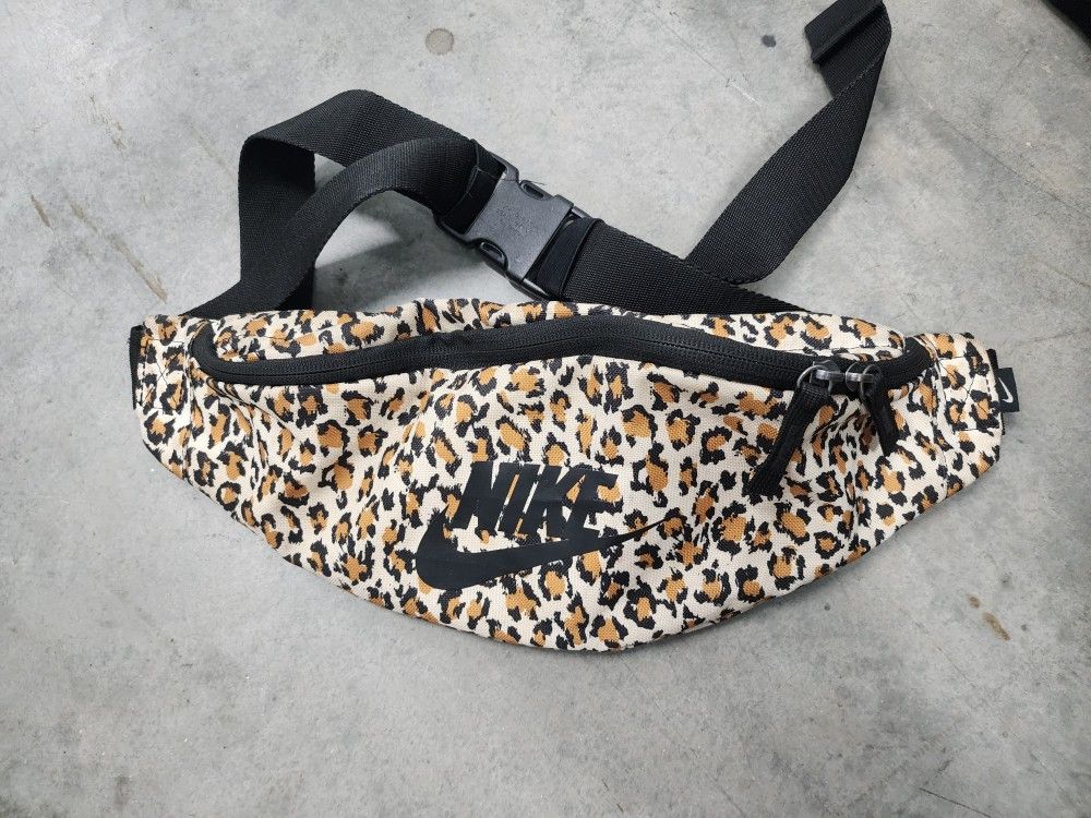 Nike Leopard Waist Bag