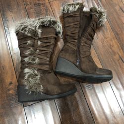 Brown Boots With The (faux) Fur