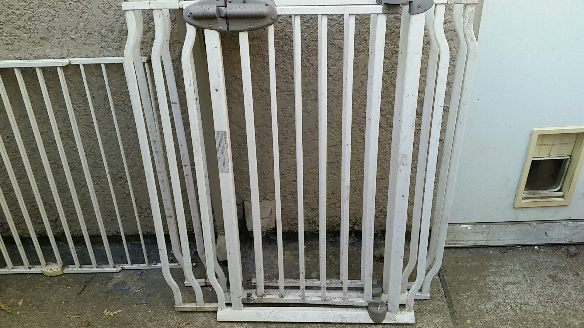 Must go! Extra Tall Pet gates