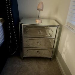 Mirrored Harlow Bedside Chest