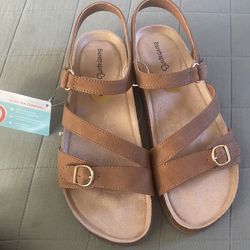 Women’s Sandals Size 8