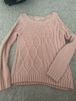 Knitted salmon sweater